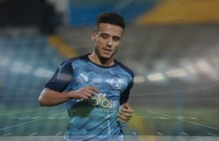 خالد
      الغندور:
      توتر
      العلاقة
      بين
      مصطفى
      فتحي
      وبيراميدز..عايز
      40
      مليون
      جنيه
      في
      السنة .. بوابة المساء الاخباري