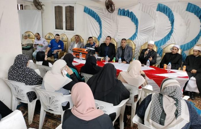 قوافل
      طبية
      واستعراضات
      فنية
      ضمن
      مبادرة
      "بداية"
      بدمياط المساء الاخباري ..