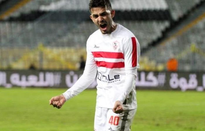 سيف
      جعفر
      ومهاب
      وعاطف
      ينتظمون
      في
      مران
      الزمالك - بوابة المساء الاخباري