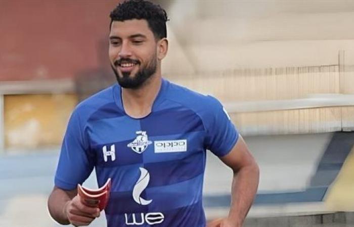 بعد
      دخوله
      المستشفى..
      جماهير
      نادي
      كفر
      الشيخ
      تكثف
      دعاءها
      للاعب
      محمد
      شوقي .. بوابة المساء الاخباري