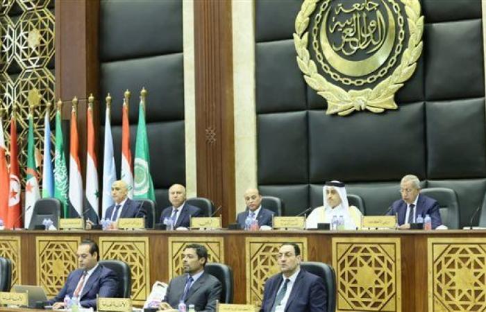 الوزير:
      القطار
      السريع
      نواة
      لمشروع
      استراتيجي
      أكبر
      للربط
      بين
      الدول
      العربية .. بوابة المساء الاخباري