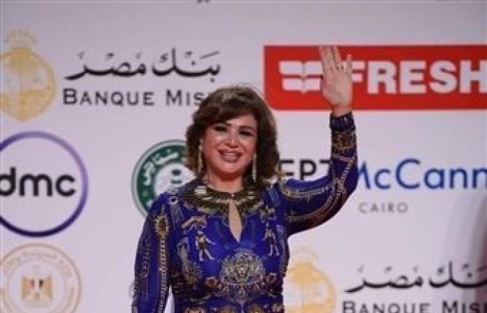 بالآلاف
      ..
      أسعار
      فساتين
      النجمات
      بمهرجان
      القاهرة
      السينمائي .. بوابة المساء الاخباري