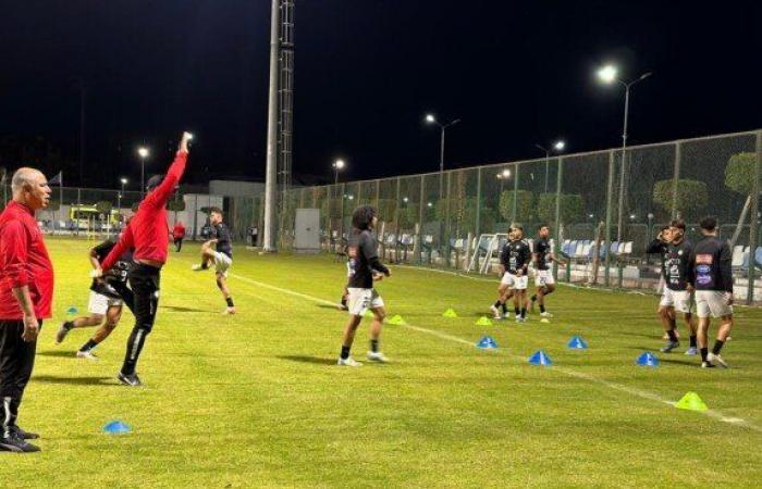 منتخب
      الشباب
      يختتم
      استعداداته
      لمواجهة
      الجزائر
      «صور» - بوابة المساء الاخباري