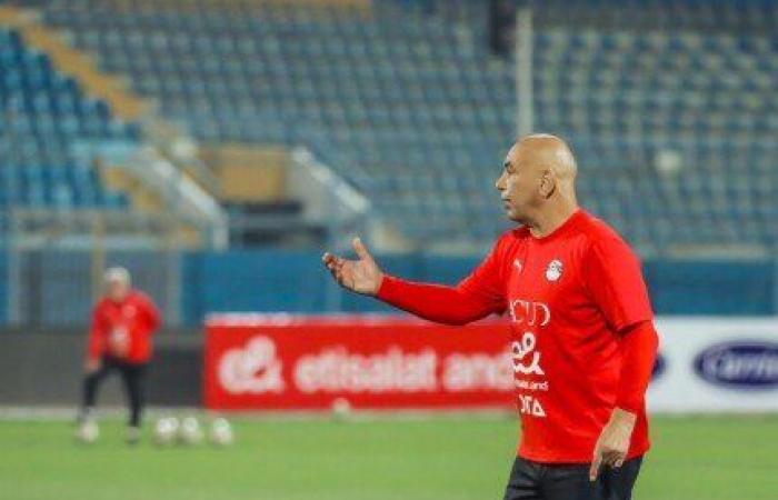 في
      حضور
      تريزيجيه
      ومرموش..
      منتخب
      مصر
      يخوض
      مرانه
      استعدادًا
      لمباراة
      بوتسوانا
      «صور» - بوابة المساء الاخباري