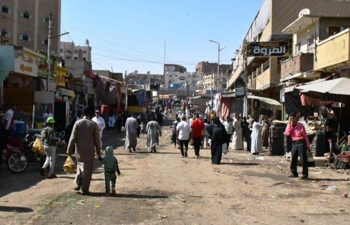 ضبط
      وتحرير1000حالة
      إشغال
      ومصادرة
      المضبوطات
      فى
      حملة
      بالسيل
      بأسوان..
      شاهد .. بوابة المساء الاخباري