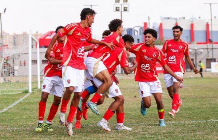 الأهلي
      يعبر
      غزل
      المحلة
      في
      كأس
      مصر
      للناشئين - بوابة المساء الاخباري