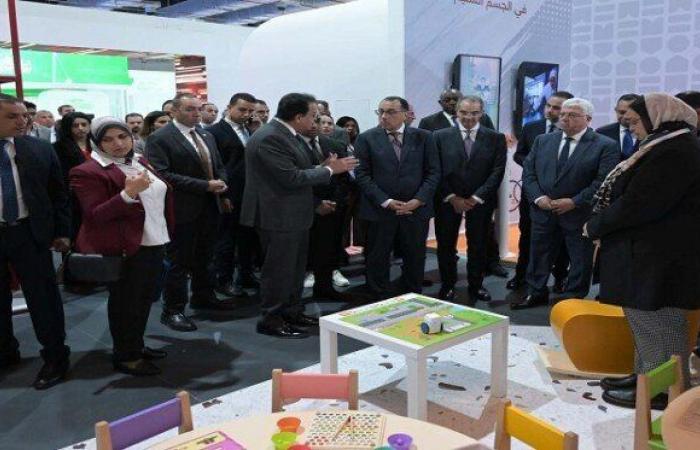 رئيس
      الوزراء
      يتفقد
      جناح
      مبادرة
      بداية
      بمعرض
      مصر
      الدولي
      للتكنولوجيا
      «Cairo
      ICT
      24» - بوابة المساء الاخباري