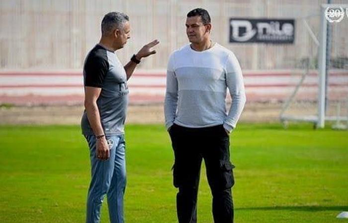 كواليس
      جلسة
      جوميز
      مع
      عبد
      الواحد
      السيد
      في
      مران
      الزمالك
      اليوم .. بوابة المساء الاخباري