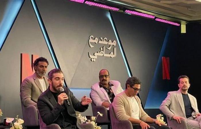 استفزني
      فنيا
      ..
      محمد
      ثروت:
      مبسوط
      بدوري
      في
      "موعد
      مع
      الماضي" .. بوابة المساء الاخباري