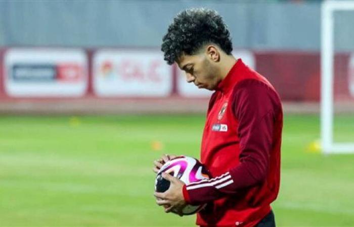 إعلامي
      زملكاوي
      عن
      إمام
      عاشور:
      كل
      يوم
      والتاني
      نشوف
      لاعب
      في
      قفص
      السجن .. بوابة المساء الاخباري