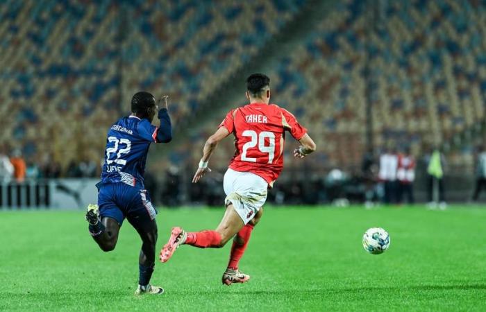 دوري
      أبطال
      إفريقيا..
      الأهلي
      يبدأ
      دور
      المجموعات
      برباعية
      في
      شباك
      ستاد
      أبيدجان . المساء الاخباري