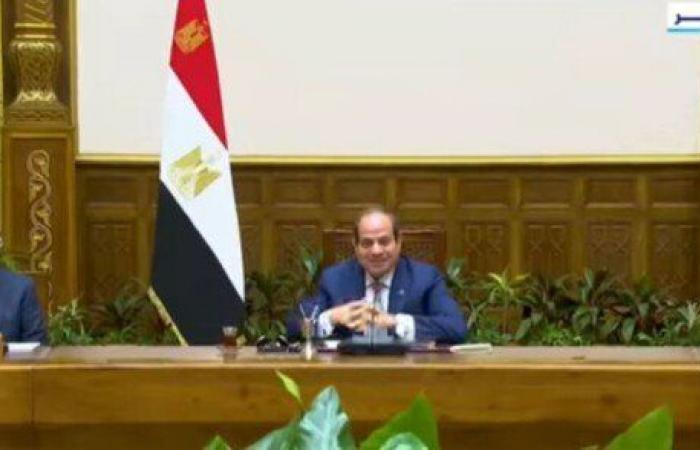 الرئيس
      السيسي:
      مصر
      بذلت
      جهدا
      كبيرا
      لتوفير
      بيئة
      مناسبة
      لتطوير
      الصناعة - بوابة المساء الاخباري