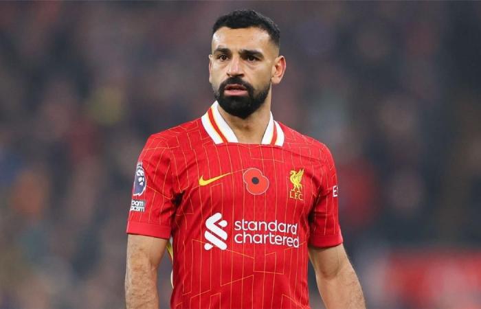 فاولر:
      محمد
      صلاح
      لديه
      غرض
      محدد
      من
      تصريحاته..
      ولا
      أحد
      يستطيع
      ملاحقته