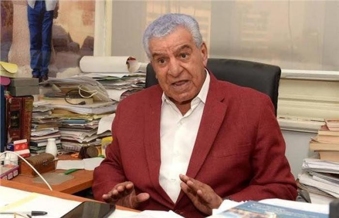 زاهي
      حواس:
      هذا
      ما
      قلته
      عن
      منع
      الصلاة
      في
      المساجد
      الأثرية - بوابة المساء الاخباري