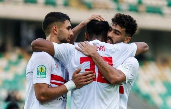 طاقم
      تحكيم
      مباراة
      الزمالك
      والمصري
      بالكونفيدرالية
      يصل
      القاهرة - بوابة المساء الاخباري