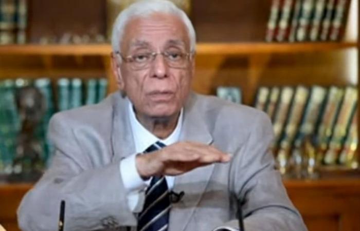 حسام
      موافي:
      تركيب
      صمام
      القلب
      لا
      يمنع
      الإنجاب
      أو
      يعجل
      بالوفاة - بوابة المساء الاخباري