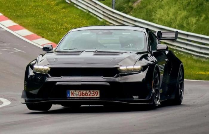 أسرع سيارة أمريكية على حلبة NURBURGRING.. رقم قياسي جديد لـ موستنج GTD .. بوابة المساء الاخباري