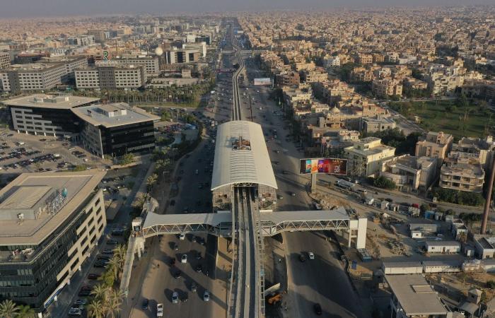 شاهد.. النقل تكشف آخر تطورات العمل بمشروع المنوريل .. بوابة المساء الاخباري