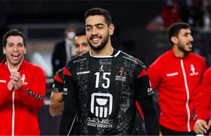 رسميًا..
      لاعب
      منتخب
      مصر
      لكرة
      اليد
      يزامل
      يحيى
      الدرع
      في
      فيزبريم
      المجري