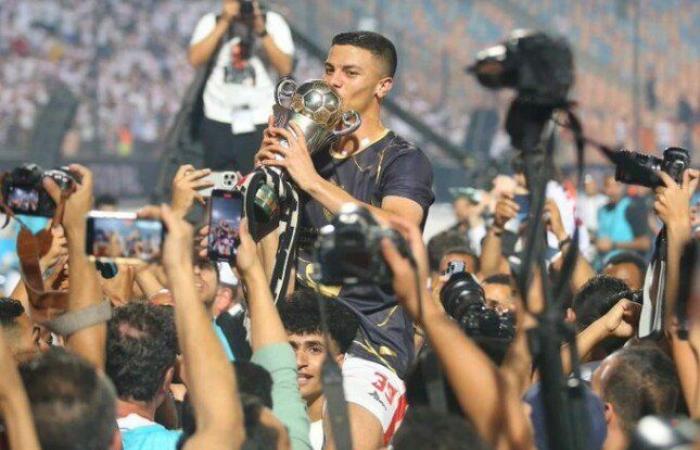 الزمالك
      يرفض
      عرضا
      سعوديا
      لبيع
      محمد
      شحاتة - بوابة المساء الاخباري