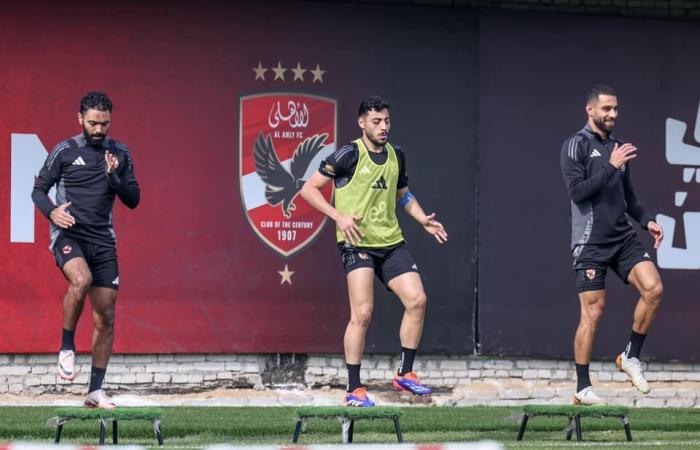 دوري
      أبطال
      أفريقيا..
      تقسمية
      قوية
      في
      تدريبات
      الأهلي
      استعدادا
      لمواجهة
      شباب
      بلوزداد . المساء الاخباري