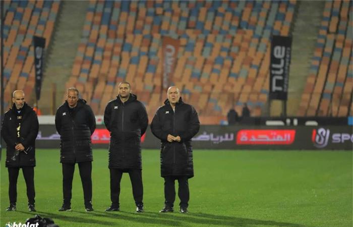 ماذا
      قال
      جروس
      للاعبي
      الزمالك
      بعد
      التعادل
      مع
      سيراميكا
      في
      المباراة
      الأولى
      له؟