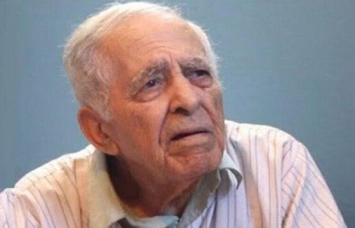 وفاة
      الفنان
      المغربي
      محمد
      الخلفي
      عن
      ناهز
      87
      عاما - بوابة المساء الاخباري