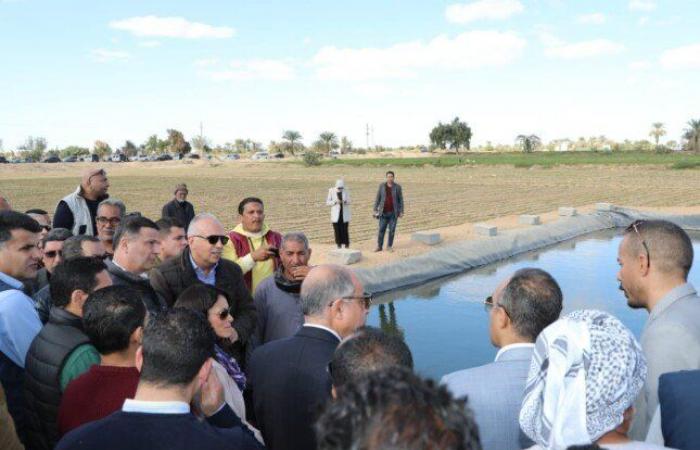 وزراء
      الزراعة
      والتخطيط
      والموارد
      المائية
      يفتتحون
      محطة
      مطورة
      للري
      في
      سمالوط - بوابة المساء الاخباري