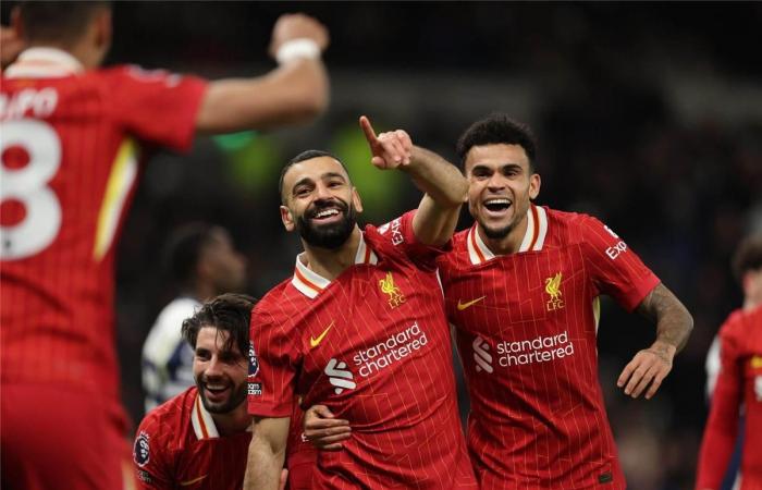 جماهير
      ليفربول
      تختار
      أفضل
      لاعب
      في
      مباراة
      توتنهام
      بـ
      الدوري
      الإنجليزي