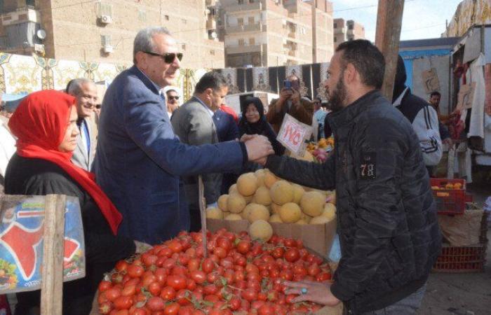 محافظ
      الغربية
      يفتتح
      أسواق
      اليوم
      الواحد
      بالمحلة
      الكبرى - بوابة المساء الاخباري