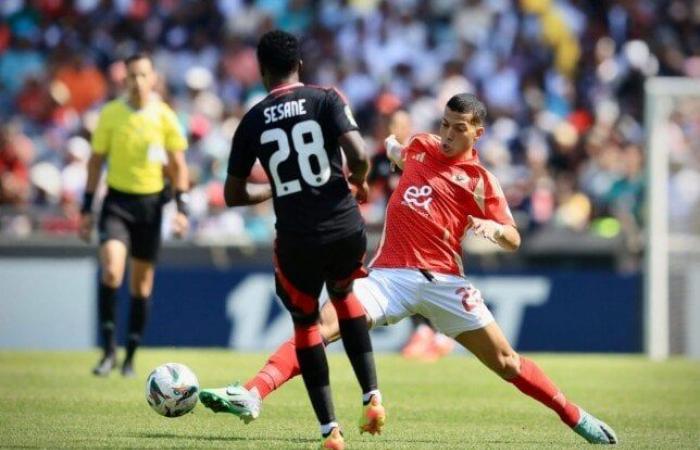 المارد
      ينتفض..
      الأهلي
      يكتسح
      شباب
      بلوزداد
      6-1
      بدوري
      أبطال
      إفريقيا
      «فيديو» - بوابة المساء الاخباري