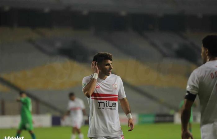 شوبير
      ينصح
      والد
      زيزو
      قبل
      التجديد
      لـ
      الزمالك:
      الوضع
      مريب..
      واصمت
      قليلاً