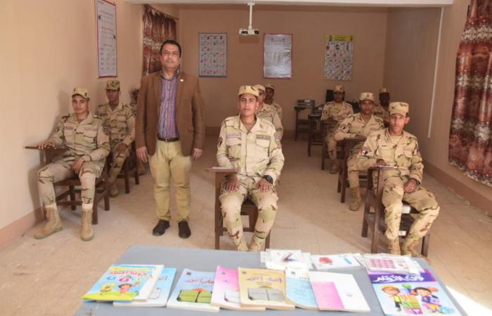 أبطال
      المشاة|
      أسياد
      المعارك..
      "البوابة
      نيوز" تقضي
      يومًا
      مع
      مجندي مركز
      تدريب
      المشاة
      المشترك
      "1"
      بدهشور ..
      قائد
      المركز:
      نتعامل
      مع
      العقول
      وليس
      الأجساد
      فقط . المساء الاخباري