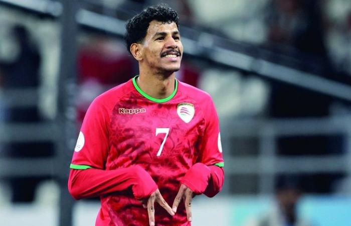 عصام
      الصبحي
      قاهر
      قطر..
      من
      مشجع
      لمنتخب
      عمان
      في
      كأس
      الخليج
      23
      لهداف
      خليجي
      26..
      رونالدو
      مثله
      الأعلى..
      وصلاح
      الأفضل
      عربيًا المساء الاخباري ..