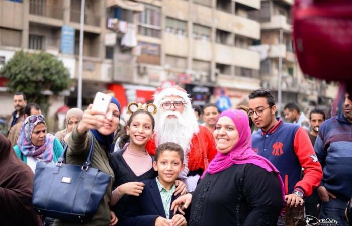 الشبراوية
      طعم
      تاني..
      عاصمة
      الوحدة
      الوطنية
      تحتفل
      بالعام
      الجديد . المساء الاخباري