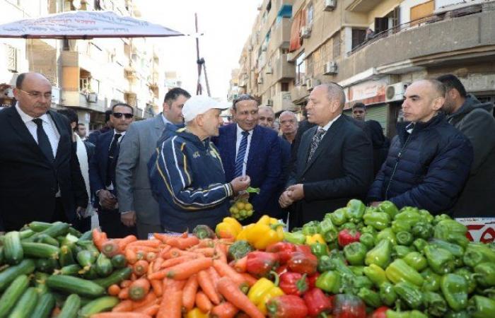 محافظ
      القاهرة
      يفتتح
      سادس
      أسواق
      اليوم
      الواحد
      بحى
      روض
      الفرج - بوابة المساء الاخباري