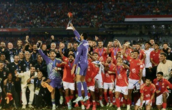 دوري
      أبطال
      إفريقيا..
      الأهلي
      يفرض
      التعادل
      السلبي
      على
      بلوزداد
      في
      الشوط
      الأول - بوابة المساء الاخباري