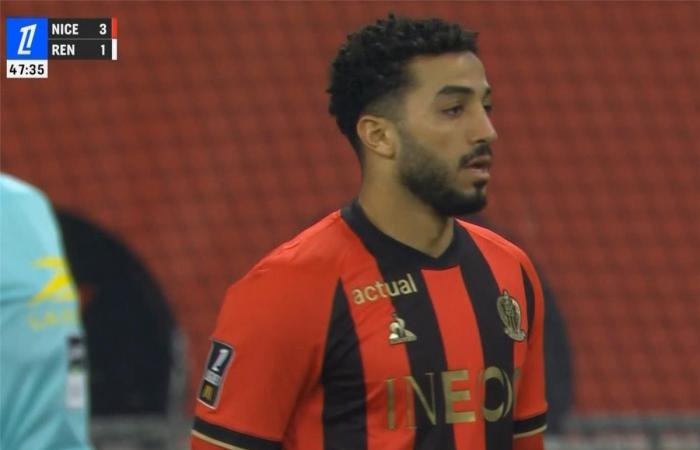 فيديو
      |
      ماذا
      قدم
      محمد
      عبد
      المنعم
      في
      مباراة
      نيس
      ورين
      بـ
      الدوري
      الفرنسي؟