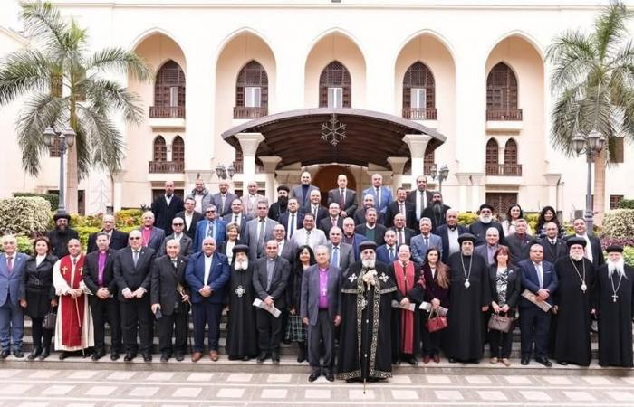 قداسة البابا تواضروس الثاني يتلقى تهنئات بعيد الميلاد المجيد .. صور .. بوابة المساء الاخباري