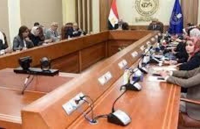 بنسبة
      إنجاز
      تخطت
      99%..
      هيئة
      الدواء
      تستقبل
      4
      آلاف
      574
      استفسار
      وشكوى
      عام
      2024 - بوابة المساء الاخباري