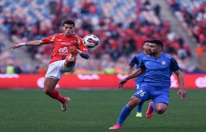 الأهلي
      يتغلب
      على
      سموحة
      بثنائية
      نظيفة
      ويعتلي
      صدارة
      الدوري
      الممتاز
      «فيديو» - بوابة المساء الاخباري