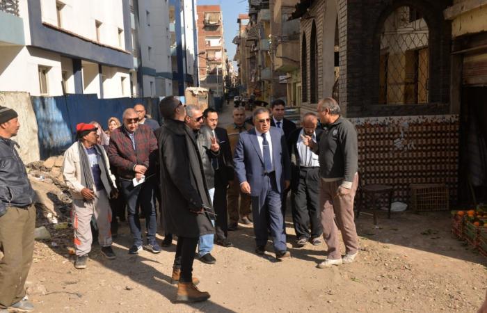 محافظ
      الدقهلية
      يوجه
      بالانتهاء
      من
      أعمال
      تطوير
      حمام
      السباحة
      بالجلاء
      خلال
      أسبوع . المساء الاخباري