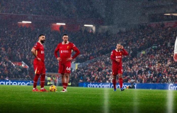 أرني
      سلوت
      يعلن
      تشكيل
      ليفربول
      ضد
      توتنهام
      في
      كأس
      كاراباو..
      ما
      هو
      موقف
      محمد
      صلاح؟ - بوابة المساء الاخباري