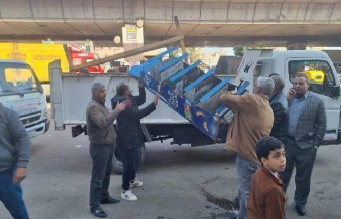 لتسيير
      الحركة
      المرورية..
      رفع
      وإزالة
      758
      حالة
      إشغال
      طريق
      مخالفة
      في
      البحيرة - بوابة المساء الاخباري