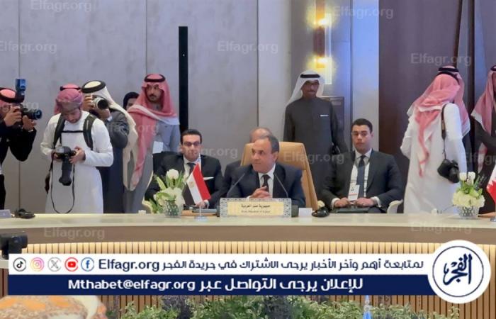 وزير
      الخارجية
      والهجرة
      يشارك
      في
      الاجتماع
      الوزاري
      العربي
      حول
      سوريا
      بـ
      "الرياض"