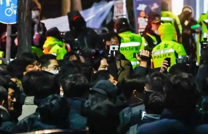 صور| ماذا حدث لعملة كوريا الجنوبية أمام الدولار بعد اعتقال رئيسها؟ .. بوابة المساء الاخباري