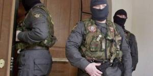 الفجر سبورت .. الأمن
      الروسي
      يعتقل
      رئيس
      بلدية
      في
      داغستان
      على
      خلفية
      مشاركة
      أبنائه
      بالهجوم