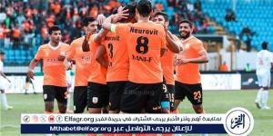 الفجر سبورت .. تشكيل
      فاركو
      الرسمي
      أمام
      الزمالك
      في
      الدوري
      المصري
