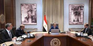 الفجر سبورت .. العالم
      اليوم
      -
      أول
      تكليف
      لحكومة
      مصر
      الجديدة..
      حل
      نهائي
      لأزمة
      الكهرباء
