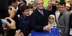 الفجر سبورت .. العالم
      اليوم
      -
      إيران..
      بزشكيان
      يتقدم
      في
      الجولة
      الثانية
      من
      الانتخابات